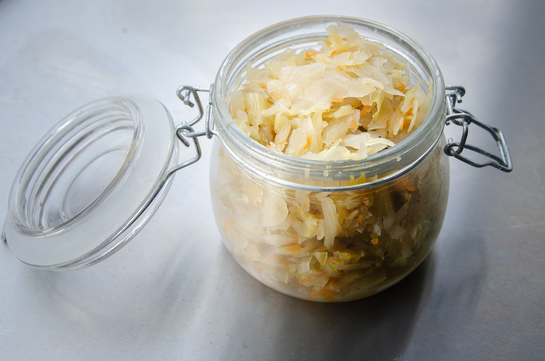 Sauerkraut and fermentation workshop
